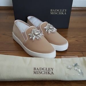 Badgley Mischka Womens Barre Sneaker Badgley Mischka Womens Barre Sneaker